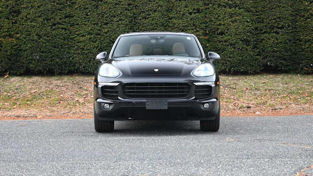 used 2018 Porsche Cayenne car, priced at $25,497