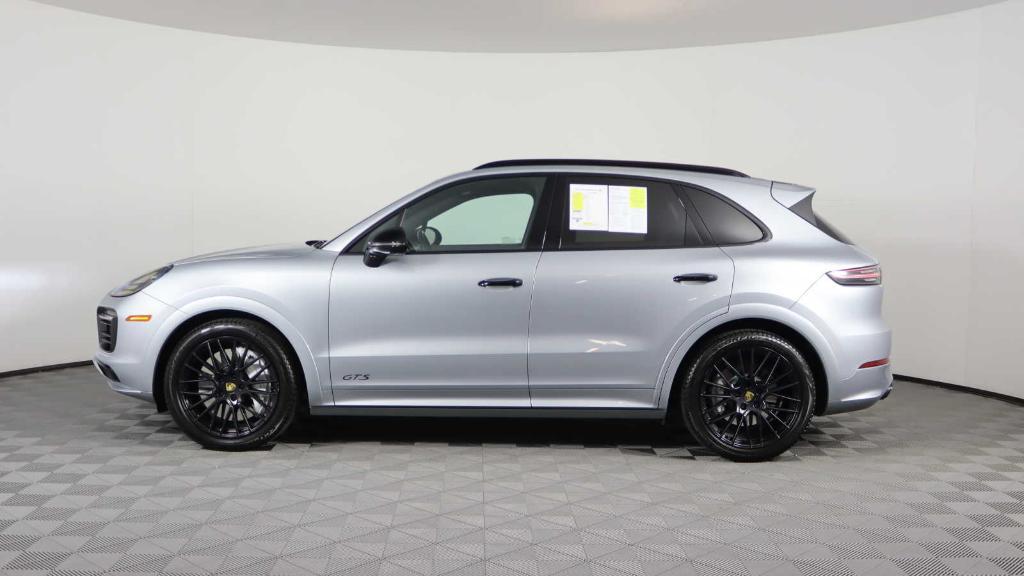 used 2021 Porsche Cayenne car, priced at $77,998