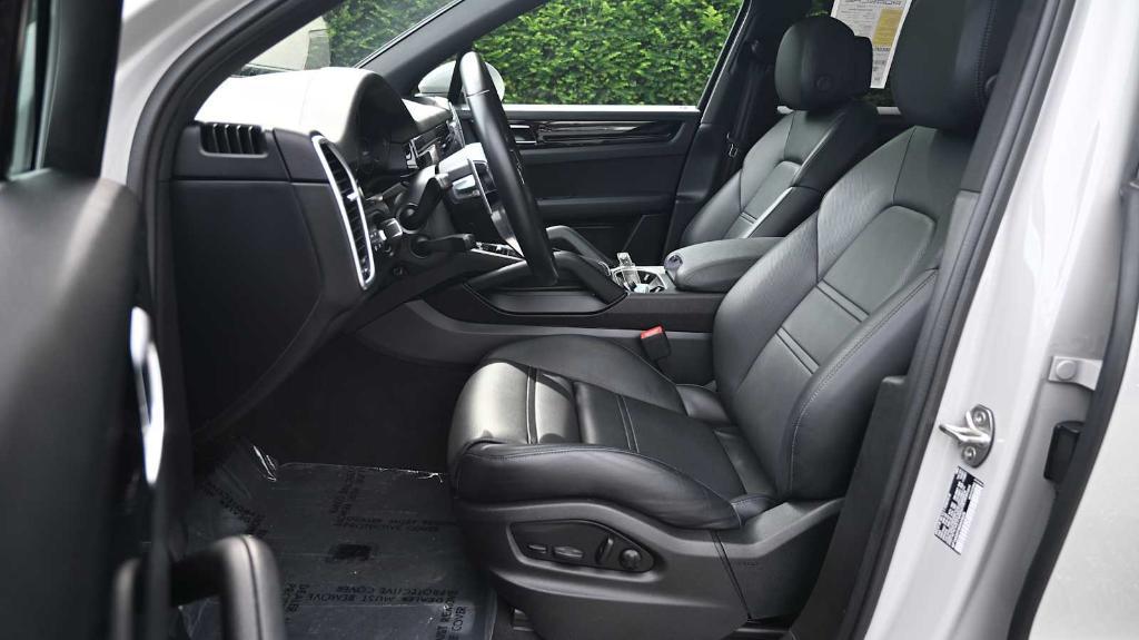 used 2022 Porsche Cayenne car, priced at $60,998