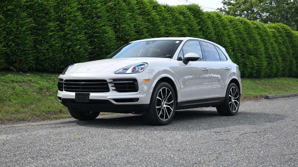 used 2022 Porsche Cayenne car, priced at $61,998