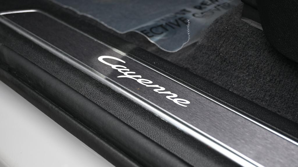 used 2022 Porsche Cayenne car, priced at $61,998