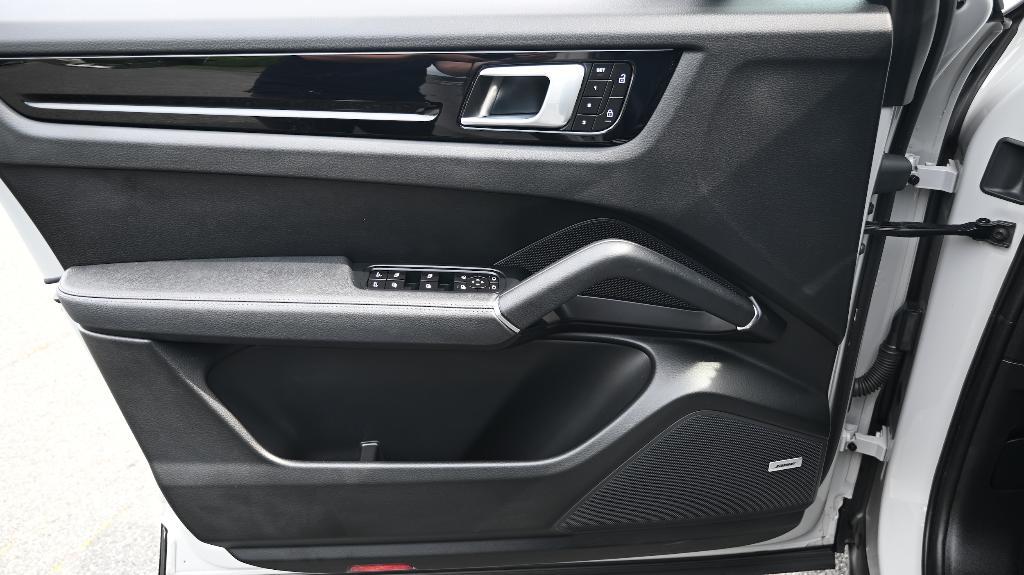 used 2022 Porsche Cayenne car, priced at $61,998