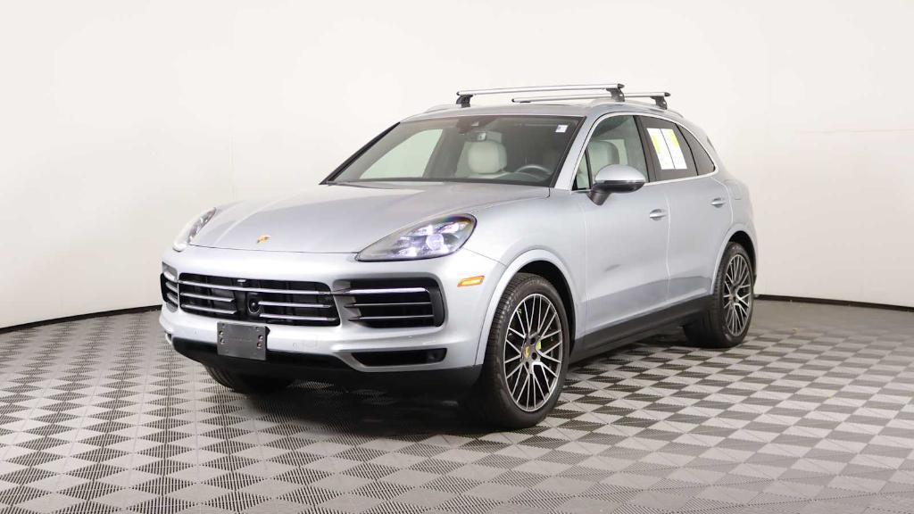 used 2022 Porsche Cayenne E-Hybrid car, priced at $75,998