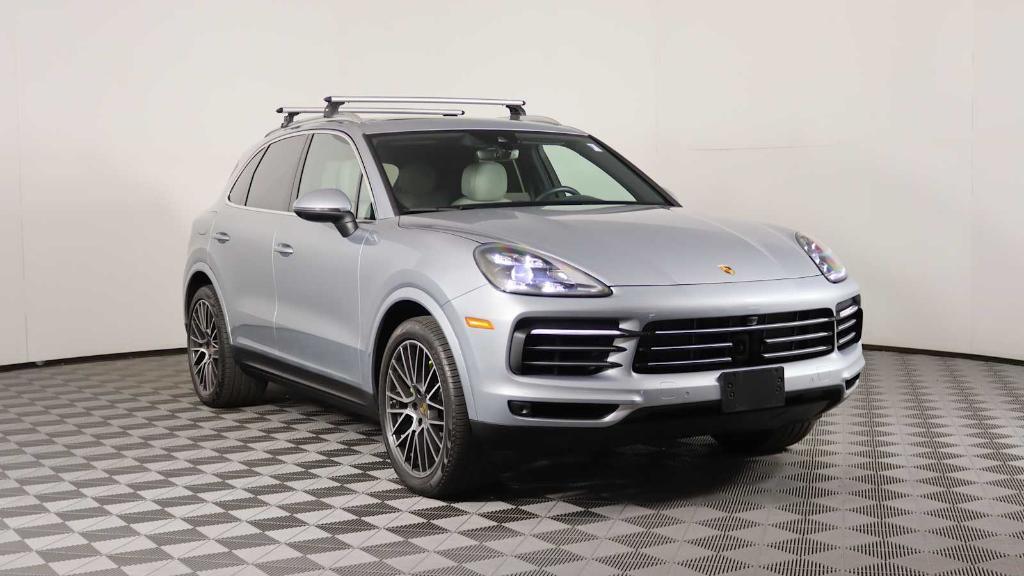 used 2022 Porsche Cayenne E-Hybrid car, priced at $75,998