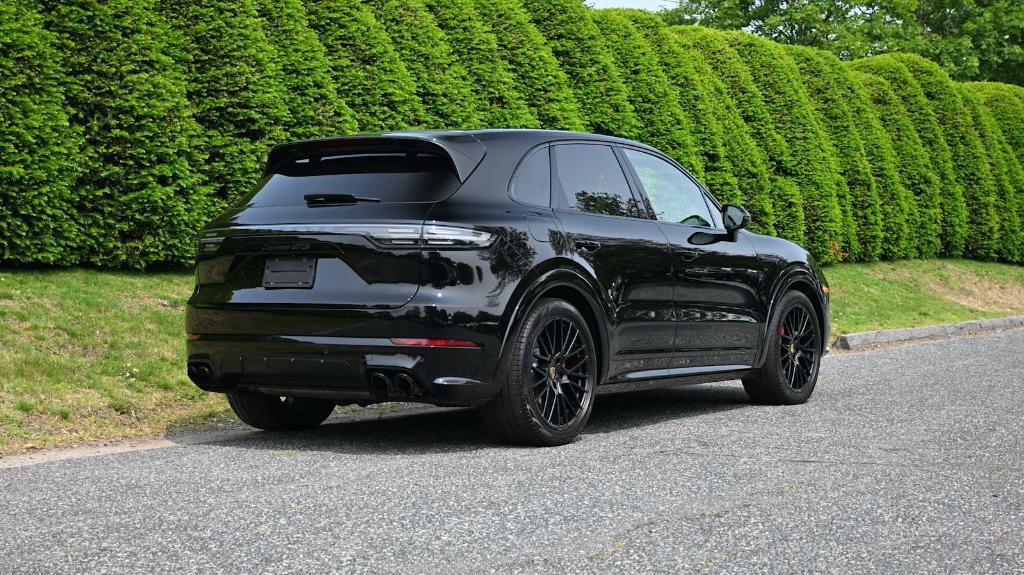 used 2022 Porsche Cayenne car, priced at $80,998
