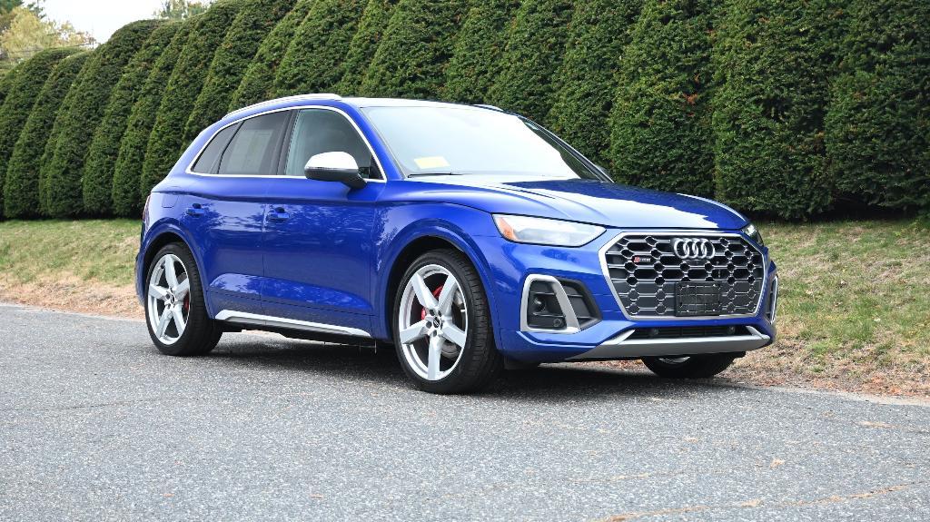 used 2022 Audi SQ5 car, priced at $37,497