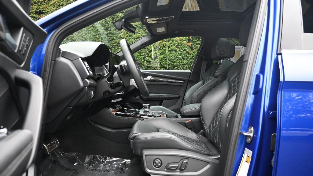 used 2022 Audi SQ5 car, priced at $37,497