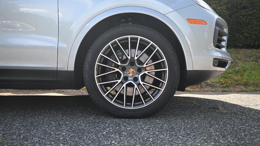 used 2021 Porsche Cayenne car, priced at $53,998