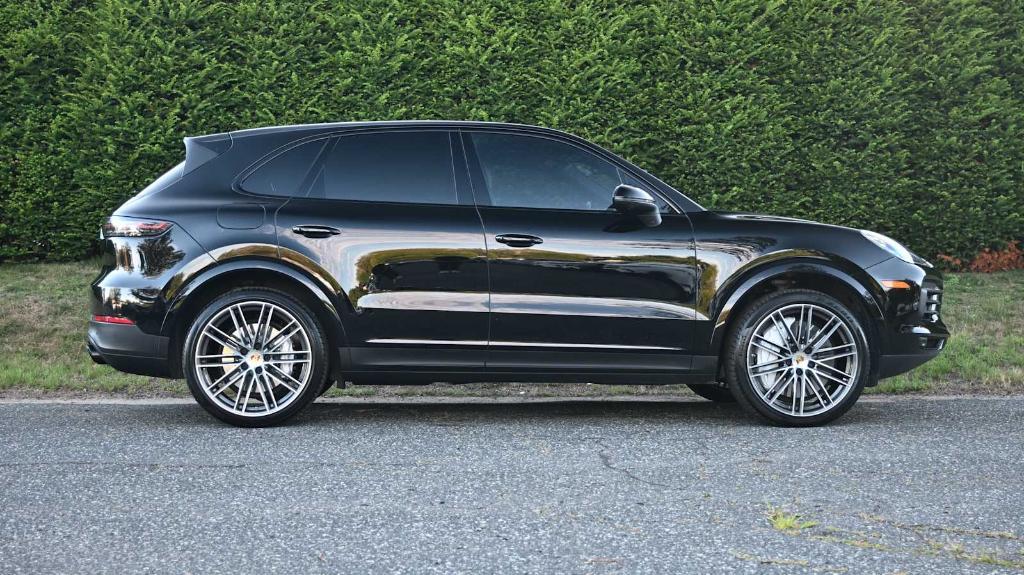 used 2022 Porsche Cayenne car, priced at $67,998