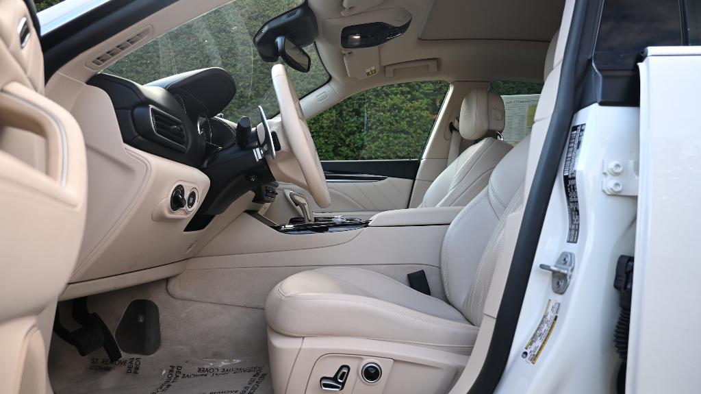 used 2021 Maserati Levante car, priced at $38,097