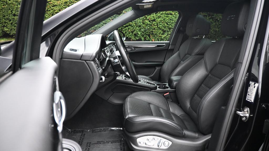 used 2018 Porsche Macan car, priced at $35,497