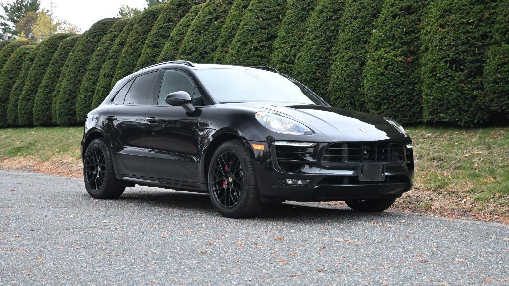 used 2018 Porsche Macan car, priced at $35,497