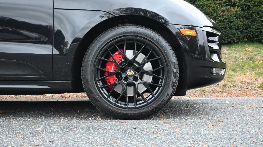 used 2018 Porsche Macan car, priced at $35,497