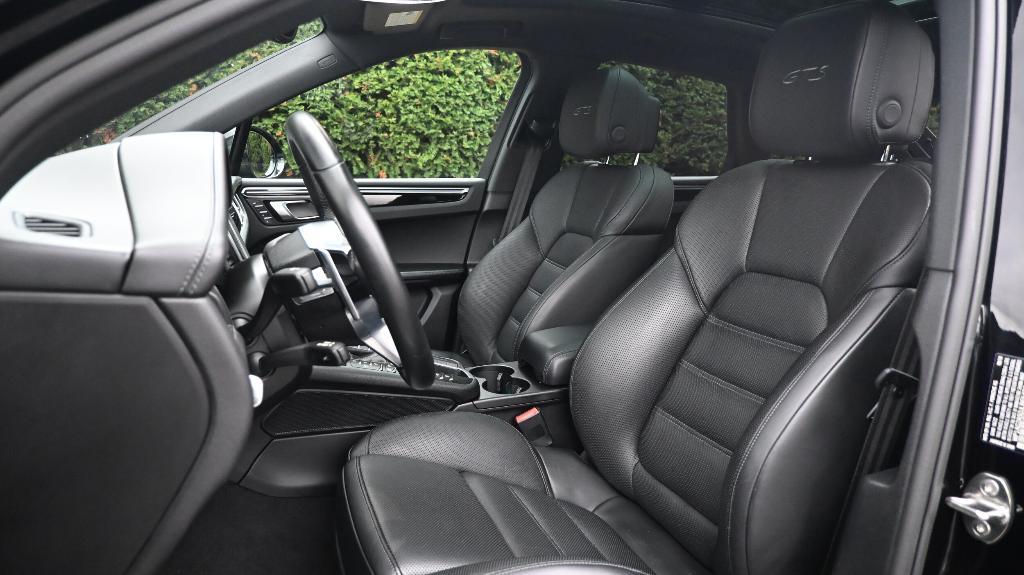 used 2018 Porsche Macan car, priced at $35,497