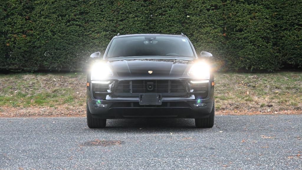 used 2018 Porsche Macan car, priced at $35,497