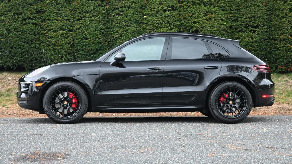 used 2018 Porsche Macan car, priced at $35,497
