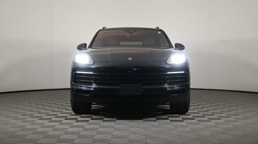 used 2022 Porsche Cayenne E-Hybrid car, priced at $79,998