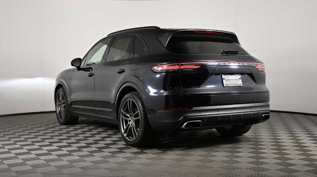 used 2022 Porsche Cayenne E-Hybrid car, priced at $79,998