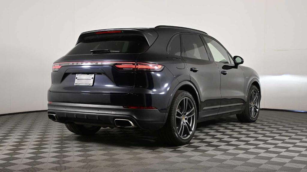 used 2022 Porsche Cayenne E-Hybrid car, priced at $79,998