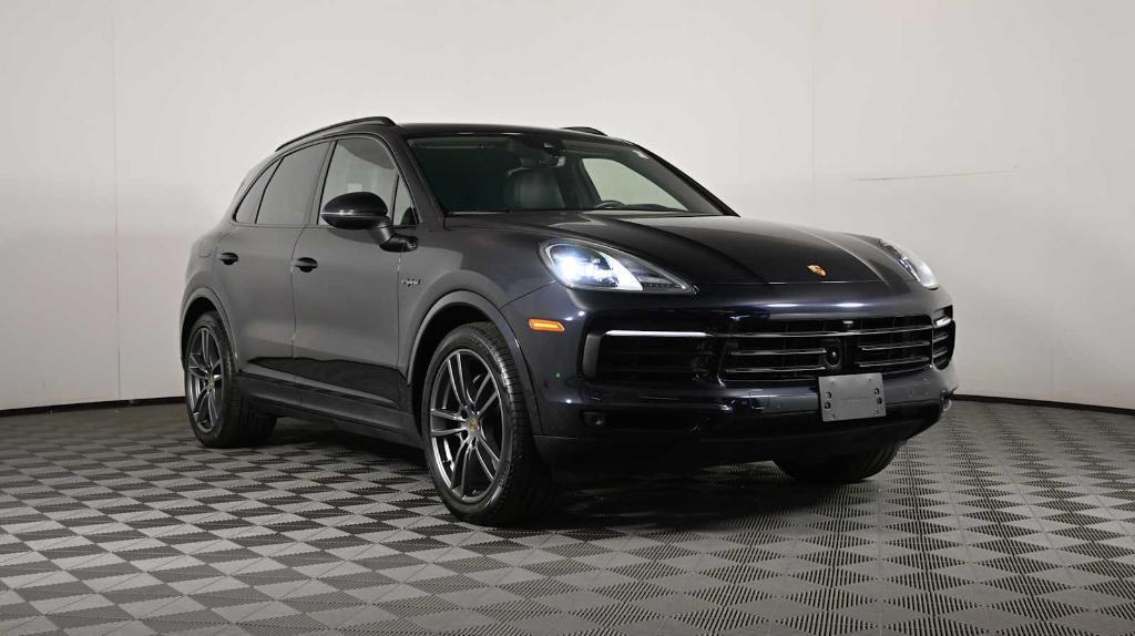 used 2022 Porsche Cayenne E-Hybrid car, priced at $79,998