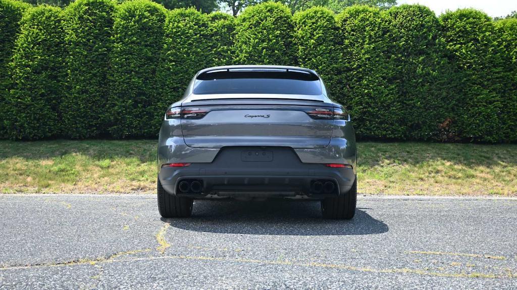 used 2022 Porsche Cayenne car, priced at $80,998
