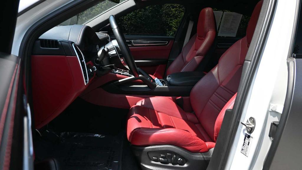 used 2022 Porsche Cayenne car, priced at $78,497