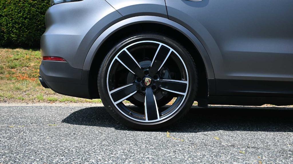 used 2022 Porsche Cayenne car, priced at $78,497