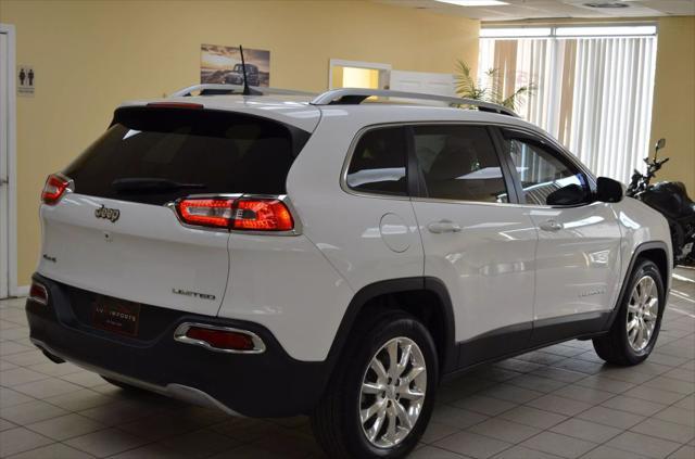 used 2016 Jeep Cherokee car, priced at $10,241