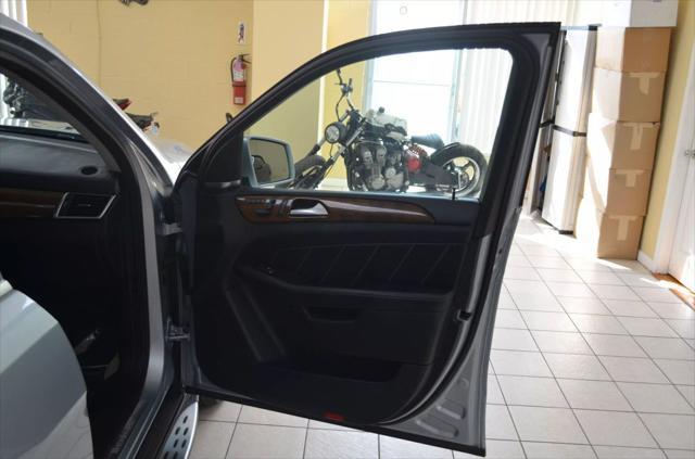used 2015 Mercedes-Benz GL-Class car, priced at $13,491