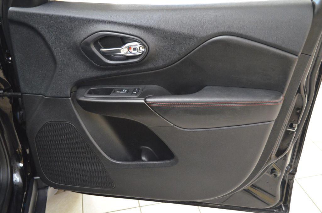 used 2019 Jeep Cherokee car, priced at $17,991