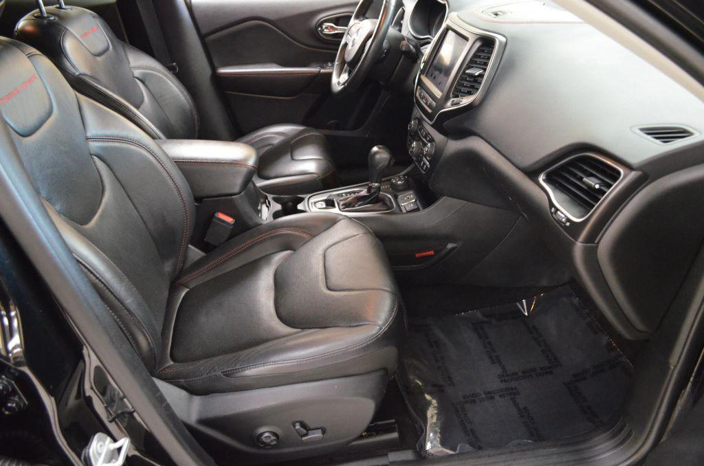 used 2019 Jeep Cherokee car, priced at $17,991