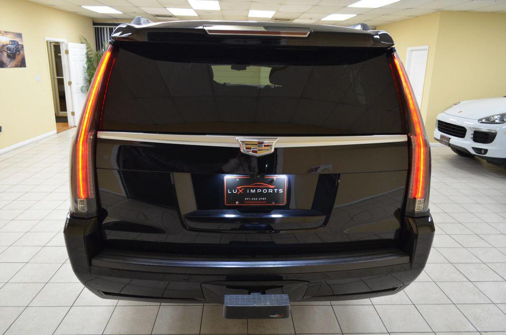 used 2019 Cadillac Escalade ESV car, priced at $24,841