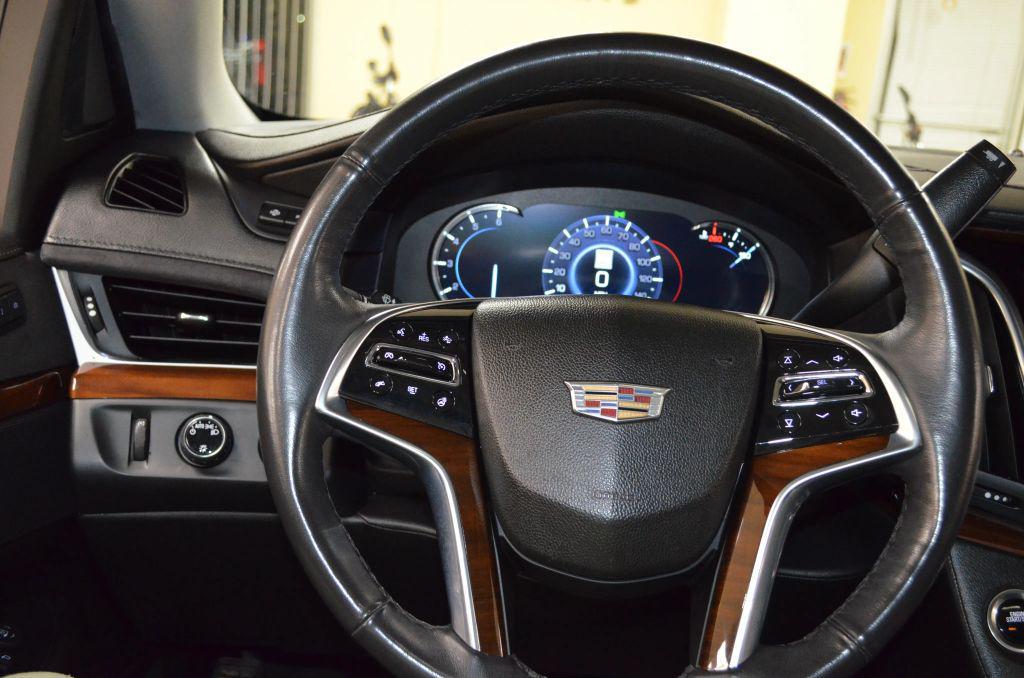 used 2019 Cadillac Escalade ESV car, priced at $24,841