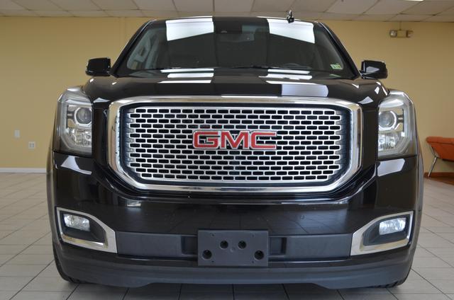 used 2017 GMC Yukon XL car, priced at $28,991