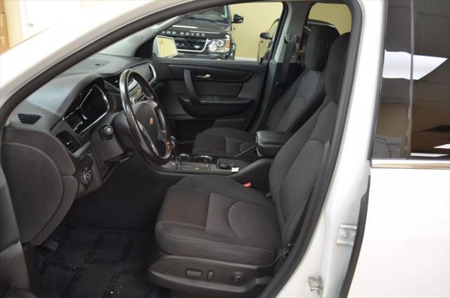 used 2017 Chevrolet Traverse car, priced at $12,991