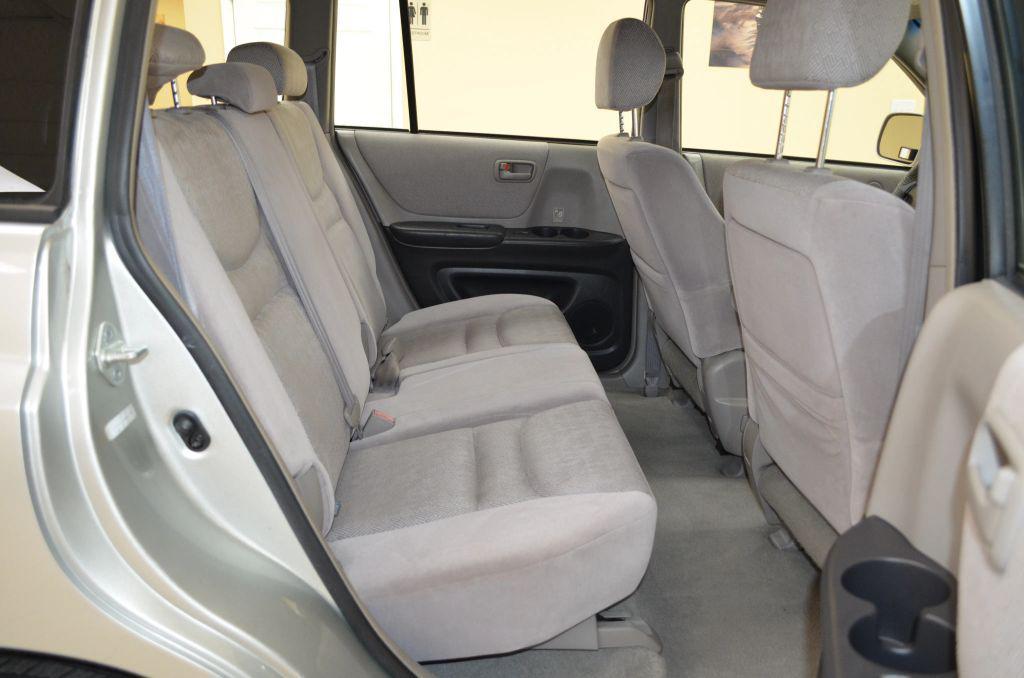 used 2001 Toyota Highlander car, priced at $7,291