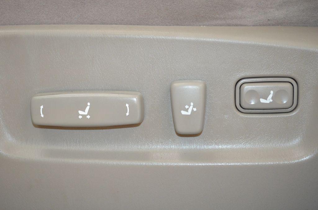 used 2001 Toyota Highlander car, priced at $7,291