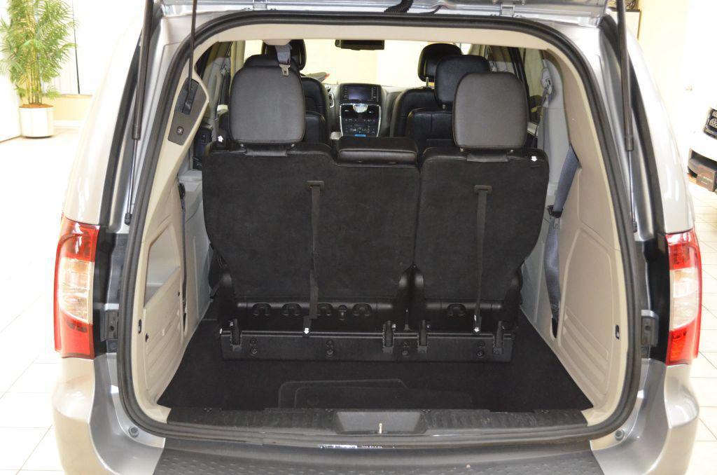 used 2016 Chrysler Town & Country car, priced at $6,741