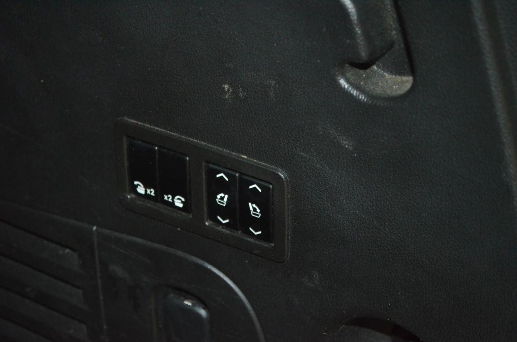 used 2015 Cadillac Escalade car, priced at $23,991