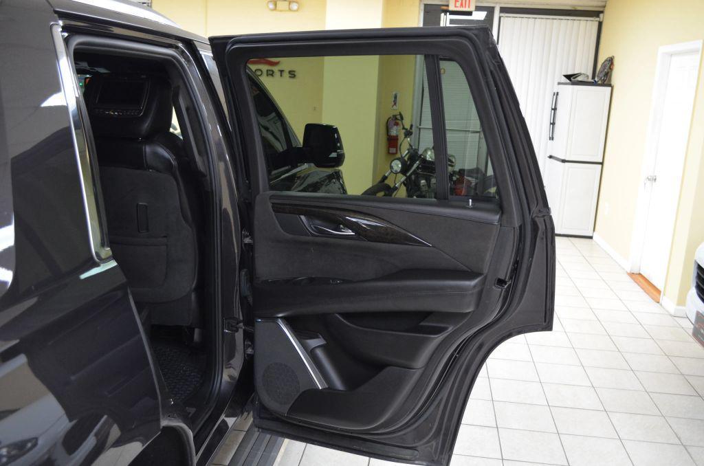 used 2015 Cadillac Escalade car, priced at $23,991