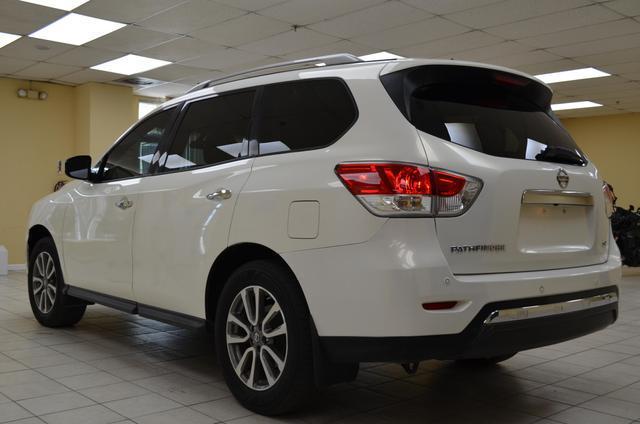used 2013 Nissan Pathfinder car, priced at $6,991