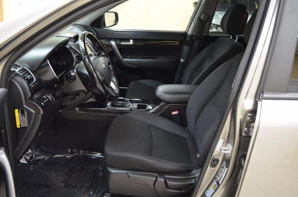 used 2014 Kia Sorento car, priced at $6,991