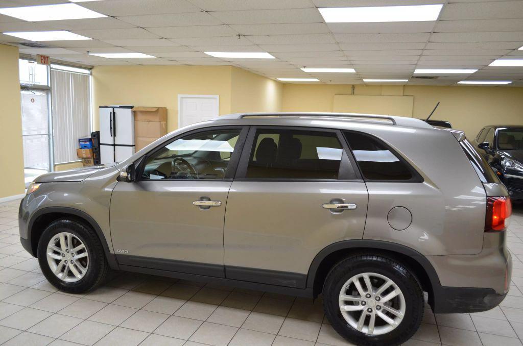 used 2014 Kia Sorento car, priced at $6,991