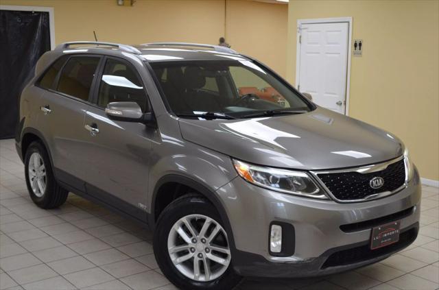 used 2014 Kia Sorento car, priced at $9,991
