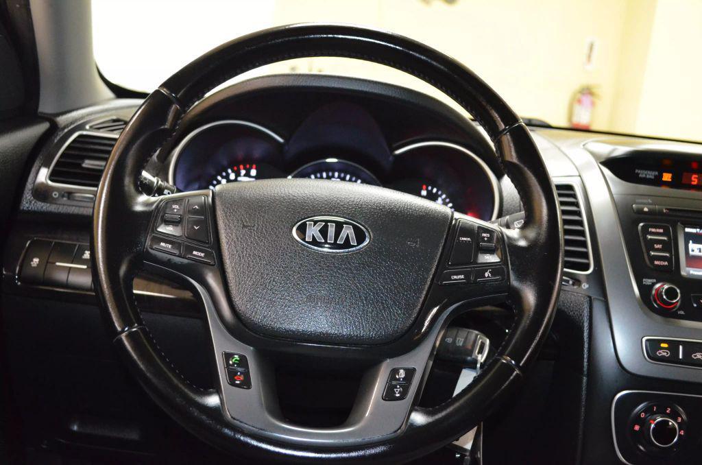 used 2014 Kia Sorento car, priced at $6,991