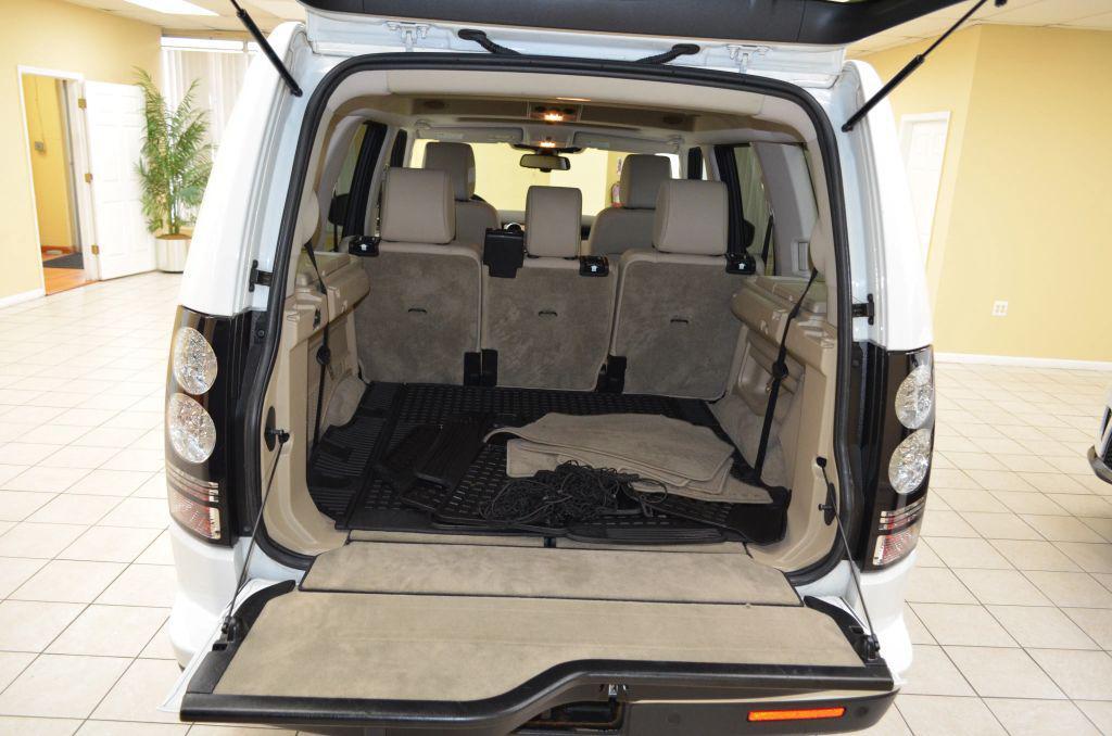 used 2016 Land Rover LR4 car, priced at $12,991
