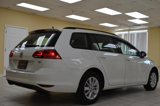 used 2016 Volkswagen Golf SportWagen car, priced at $6,291