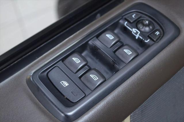 used 2016 Land Rover LR4 car, priced at $17,991