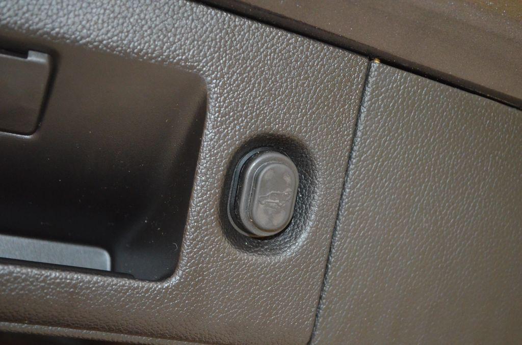 used 2016 Chevrolet Suburban car, priced at $15,991