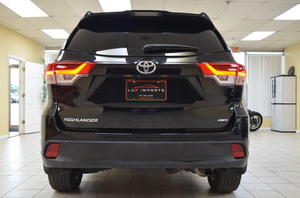 used 2017 Toyota Highlander car, priced at $18,491